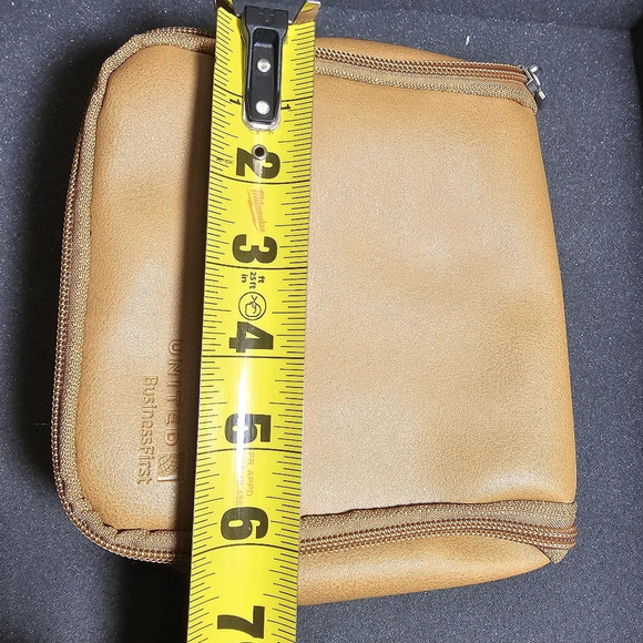 United Business First Tan Leather Toiletry Zip Up Bag 6in × 6in see pictures for - Picture 7 of 7